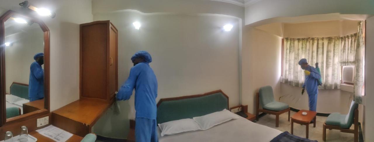 Hotel Grg Vadodara Luaran gambar