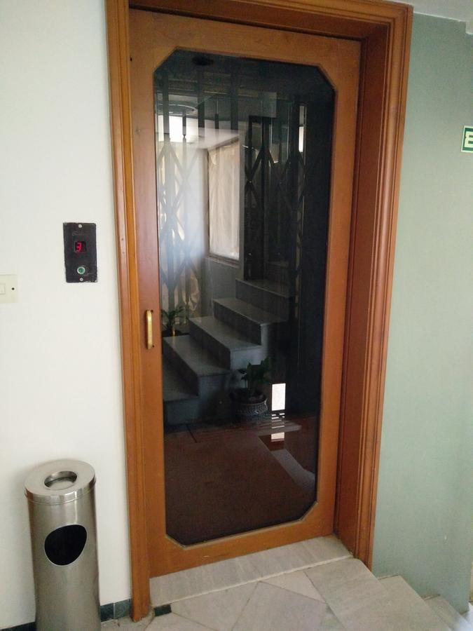 Hotel Grg Vadodara Luaran gambar