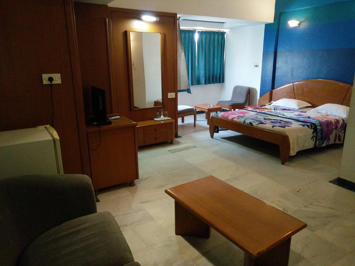 Hotel Grg Vadodara Luaran gambar